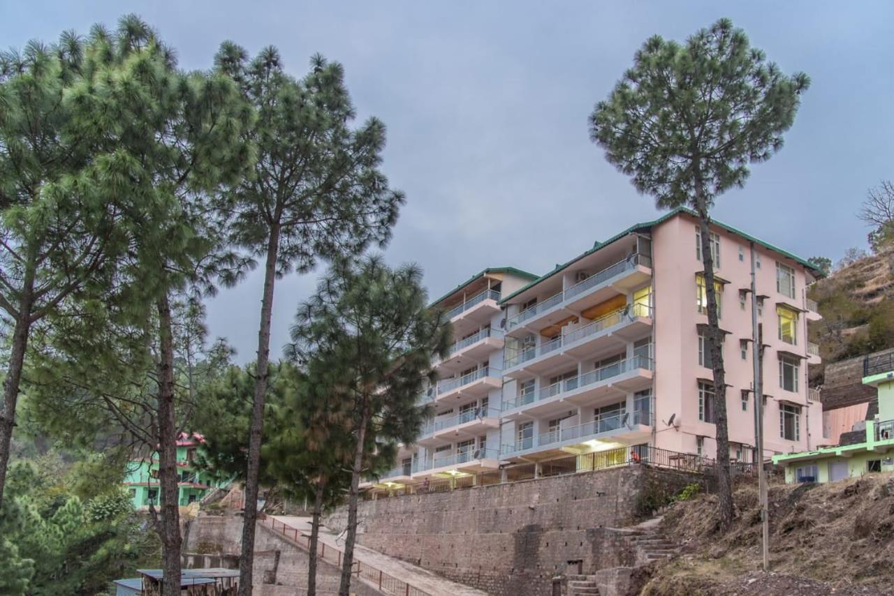 The Kasauli Western Uphills I Serviced Apartments I Pvt Balcony I Peacefull Area I By Exotic Stays ภายนอก รูปภาพ