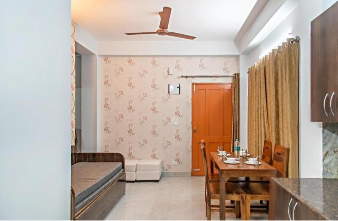 The Kasauli Western Uphills I Serviced Apartments I Pvt Balcony I Peacefull Area I By Exotic Stays ภายนอก รูปภาพ